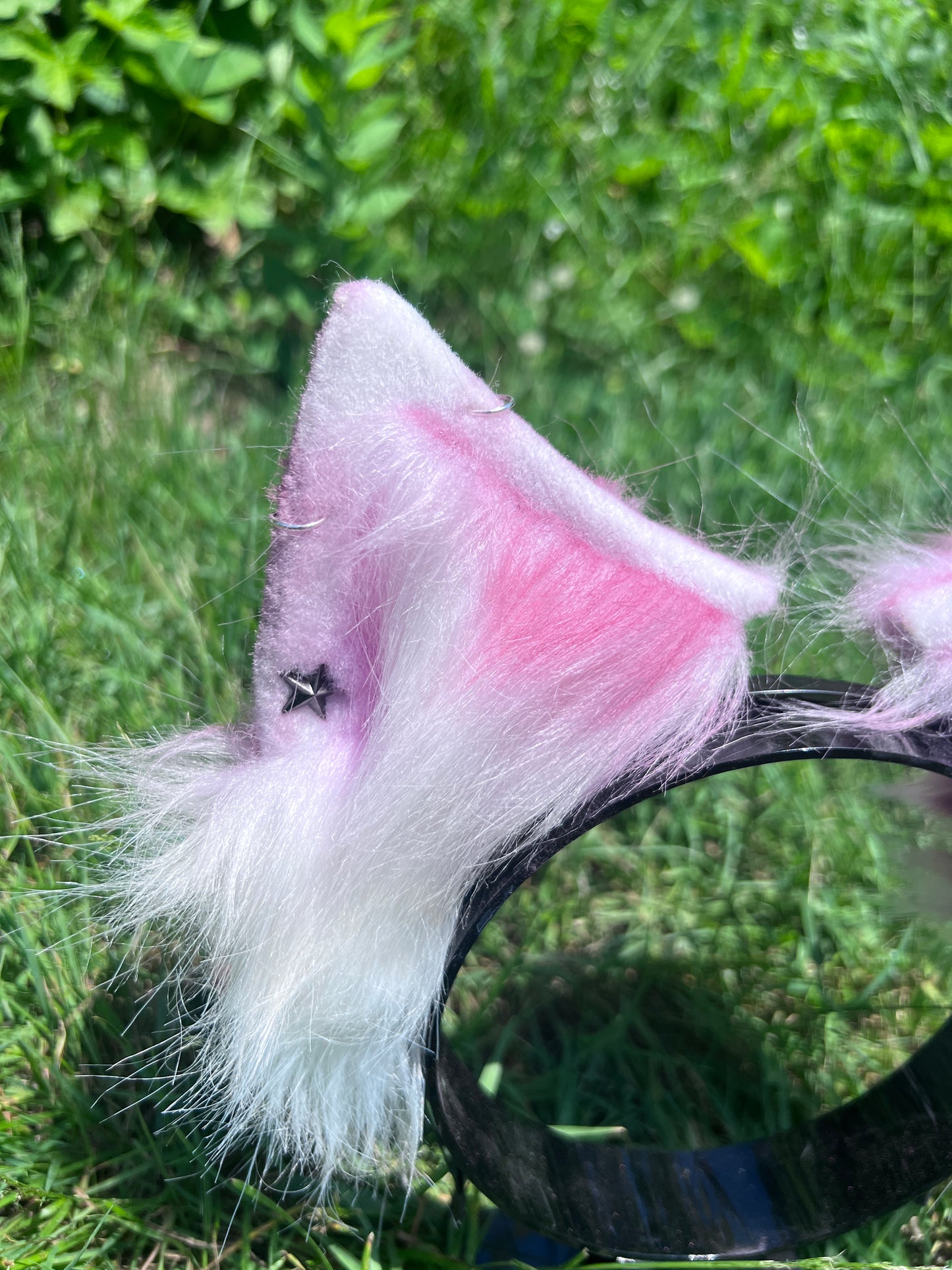 red and white cat ears headband with star gauge earring