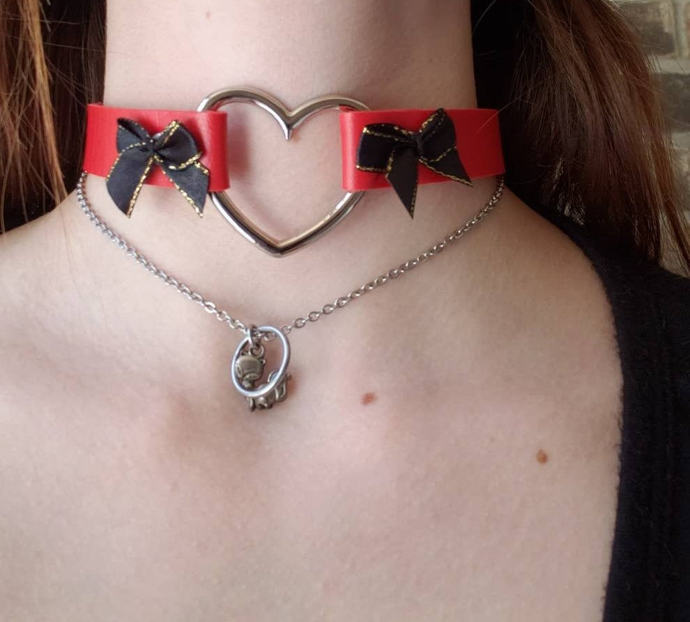 Cosplay Heart and Bows Choker, Cosplay Adjustable Luxury Leather Heart Collar | Vixen's Hidden Desires