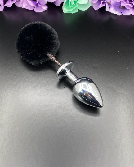 Black Springy Bunny Tail Plug