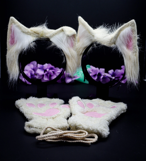 White Pet Play Paw and Ears Set