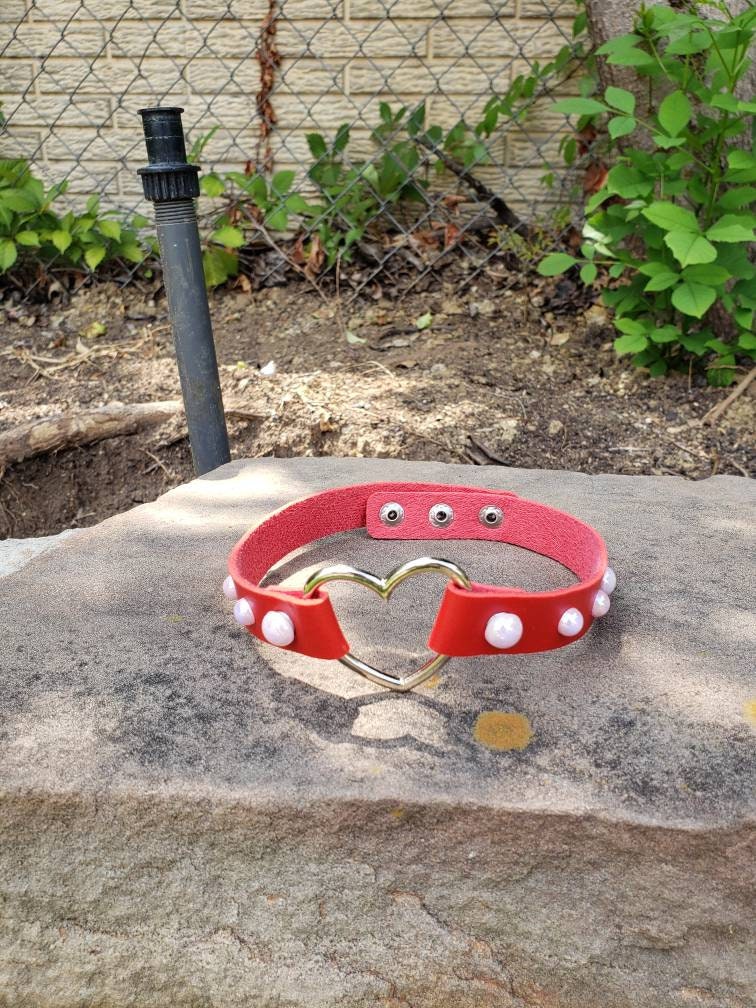 Red Heart Choker, Adjustable Pet Play Heart Collar, Sexy Soft PU Leather DDLG Collar | Vixen's Hidden Desires