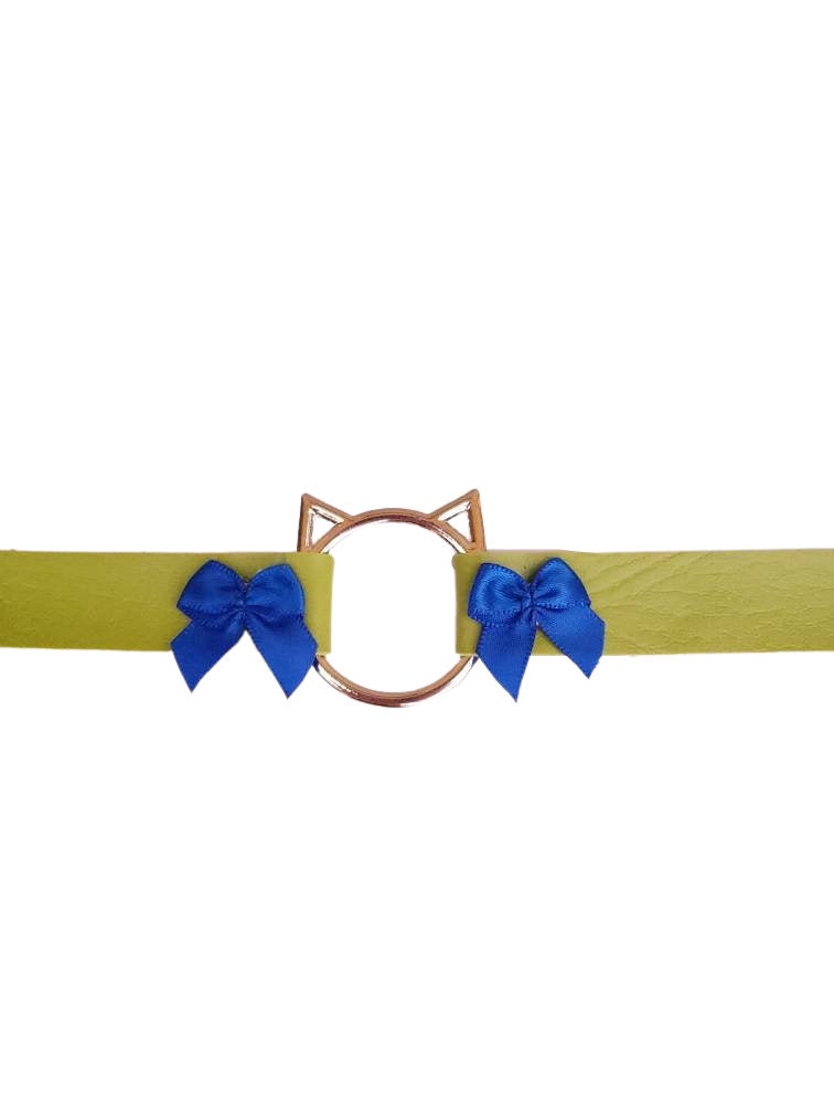 Green Cat Choker with Bows, Adjustable Faux Leather Cat Collar | Vixen's Hidden Desires