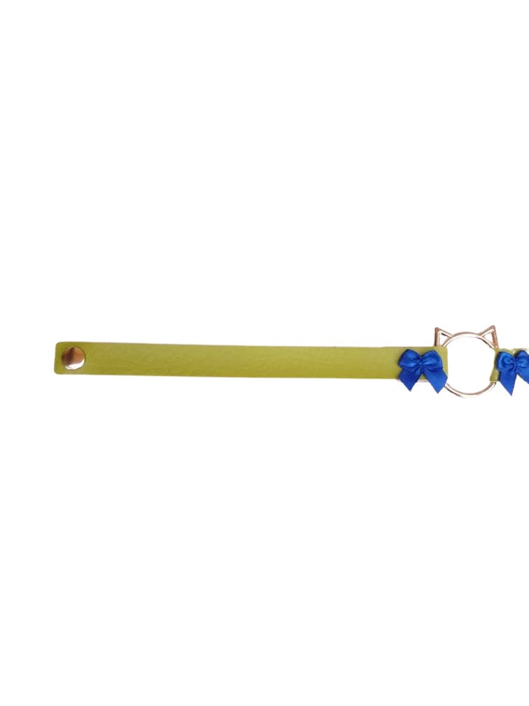 Green Cat Choker with Bows, Adjustable Faux Leather Cat Collar | Vixen's Hidden Desires