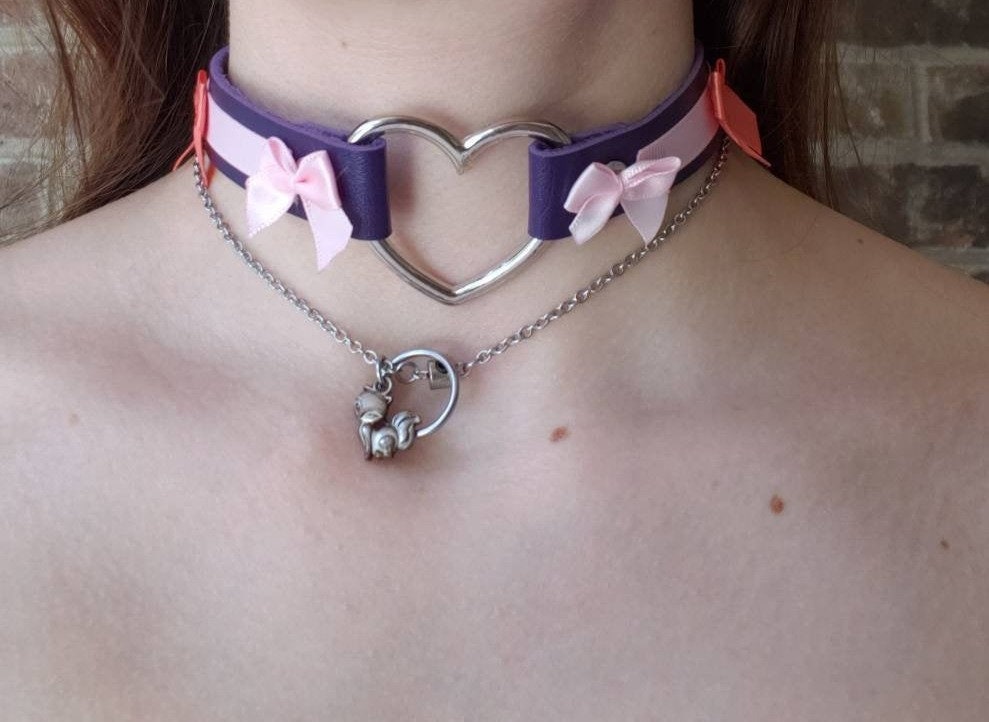 Purple Heart Choker with Bows, Adjustable Faux Leather Cat Collar | Vixen's Hidden Desires