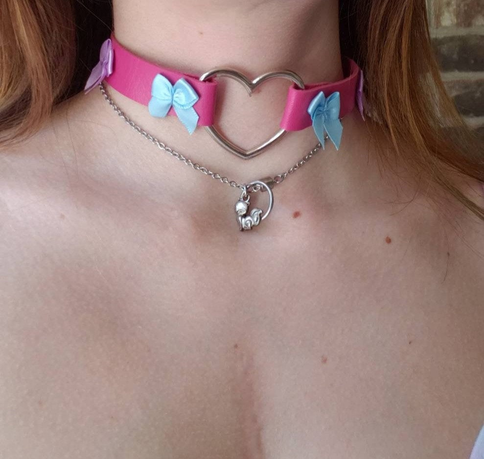 Pink Heart Choker with Bows, Adjustable Faux Leather Cat Collar | Vixen's Hidden Desires