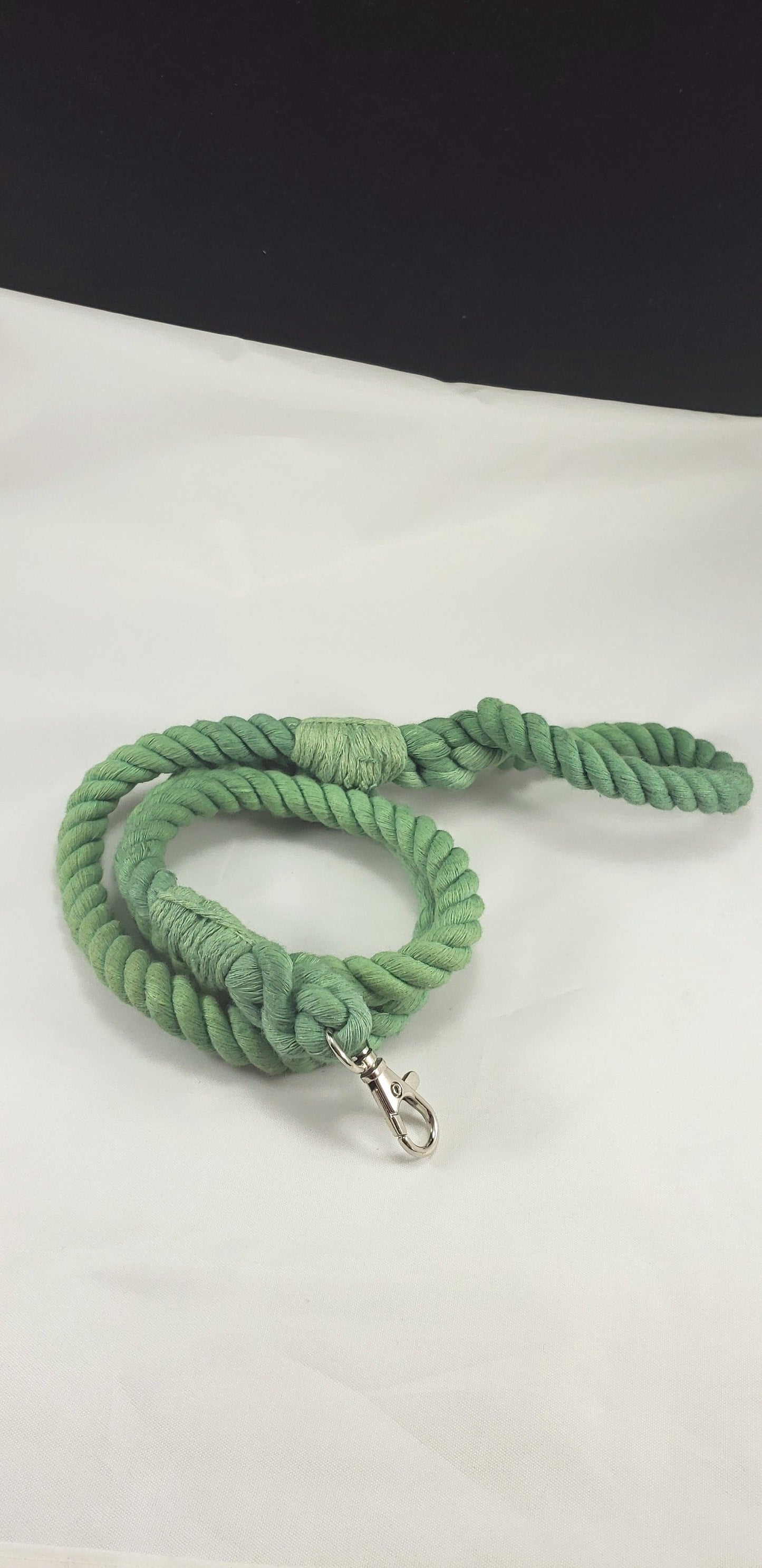 100% Cotton, Green Rope Leash, Pet Play Leash | Vixen's Hidden Desires