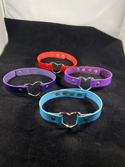 Choker, Adjustable Faux Leather Heart Collar