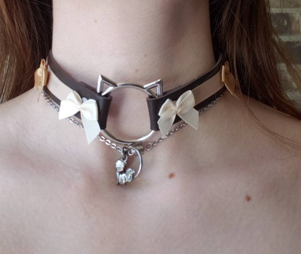 Brown Cat Choker with Bows, Adjustable Faux Leather Cat Collar