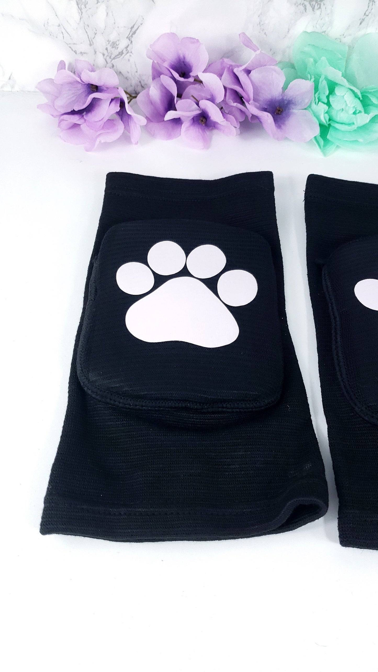 Black Paw Knee pads